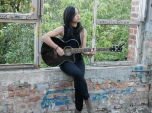 Ly Le: sympathische Newcomerin und authentische Musikerin